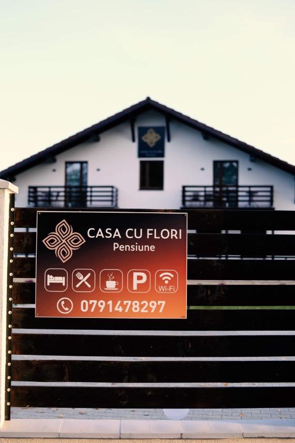 Casa Cu Flori Maramures Baia Mare Exteriör bild